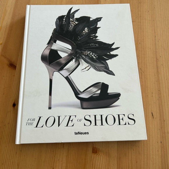 Book - Picture 1 of 6